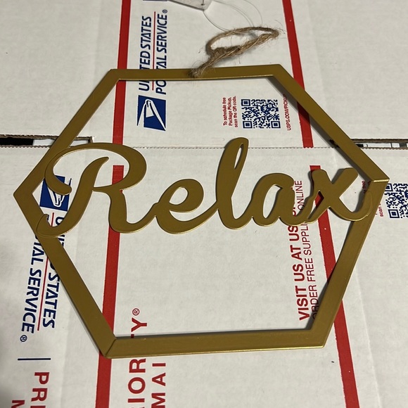 New Hexagon “Relax” Script Antiqued Golden Thin Metal Hanging Décor - Picture 1 of 6